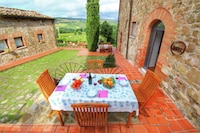 Glooiende boerderij van Val d'Orcia