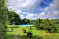 Glooiende boerderij van Val d'Orcia