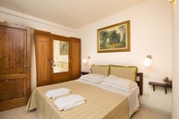 Casa vacanze a Sassetta con piscina e giardino