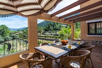 Tranquil Villa Stay, Murla