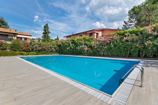 Ferienhaus in Bardolino mit Pool am See