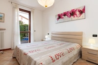 Ferienhaus in Bardolino mit Pool am See