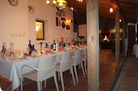 Villa in Roquebrun mit Pool und Terrasse