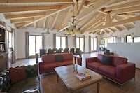 Villa in Roquebrun mit Pool und Terrasse