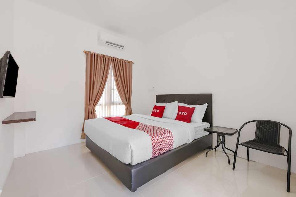 OYO 3315 Tanjung Residence Syariah, Lolong, Padang