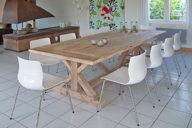 Villa in Brives-sur-Charente met Zwembad & Rivier, Brives-sur-Charente