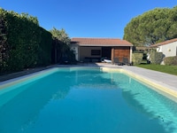 Moderne villa met zwembad in Brives