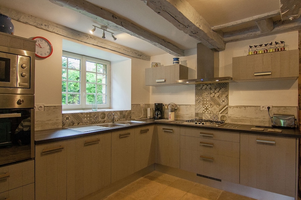 Holiday Home in Grives with Private Pool, Grives