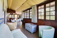 Cottage mit Gemeinschaftspool