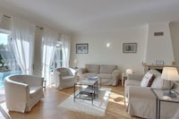 Villa in Carvoeiro mit Strand & Pool