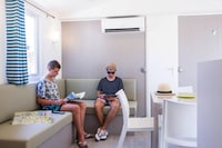 Stacaravan met terras, Vendres-Plage
