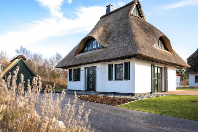 Rieten dakwoning aan de Bodden met sauna