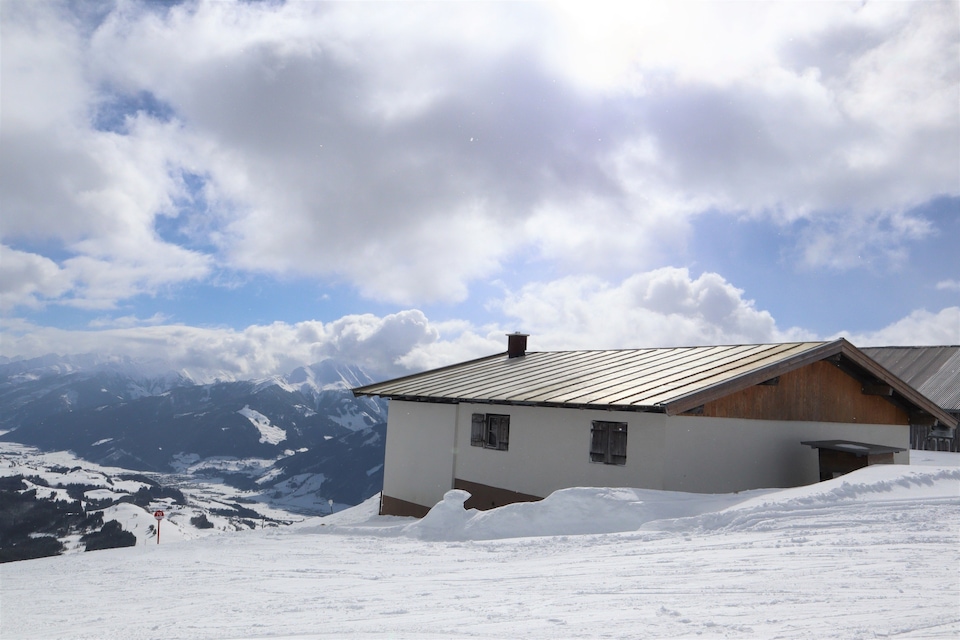 Hütte in Brixental am Skilift, Jochberg