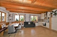 Chalet in Zell am Ziller nahe Skiliften