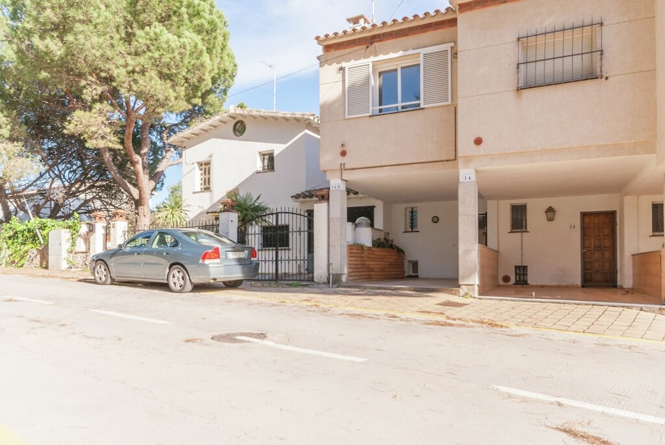 Sonnige Terrasse in Strandnähe, L'Escala