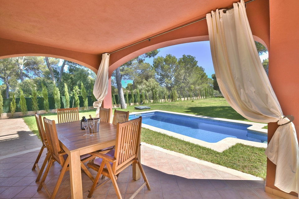 Villa Cala Pi - Villa With Private Pool In Cala Pi, Torrent de Cala Pi