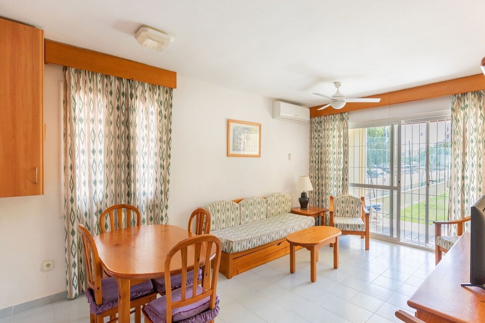 Charming Family Apartment, Roquetas de Mar