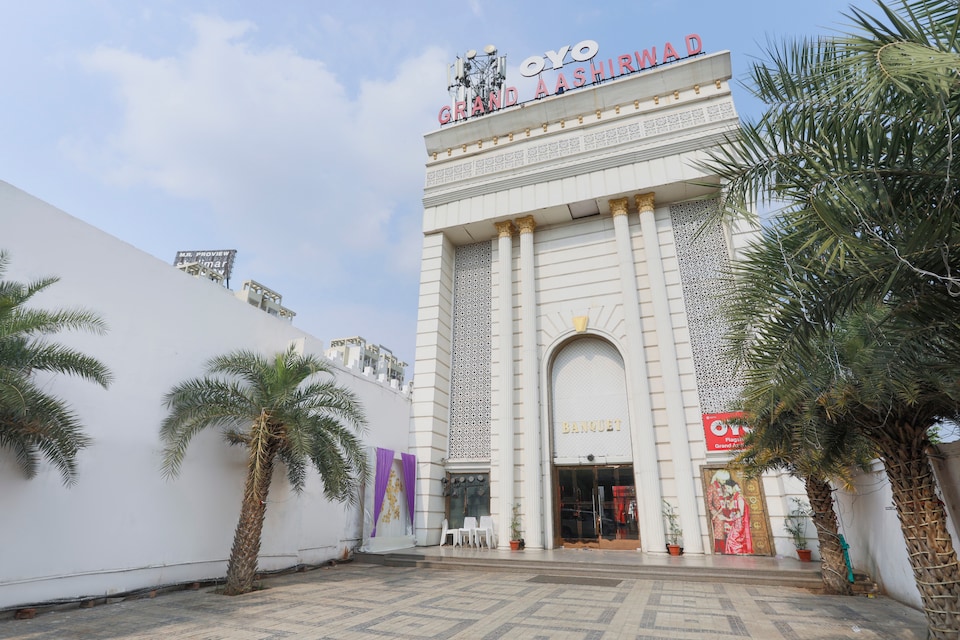 Live on GZB834, Indirapuram Ghaziabad, Ghaziabad