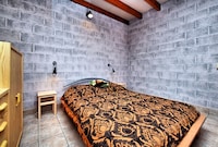 Vakantiehuis in rustige omgeving en grote tuin