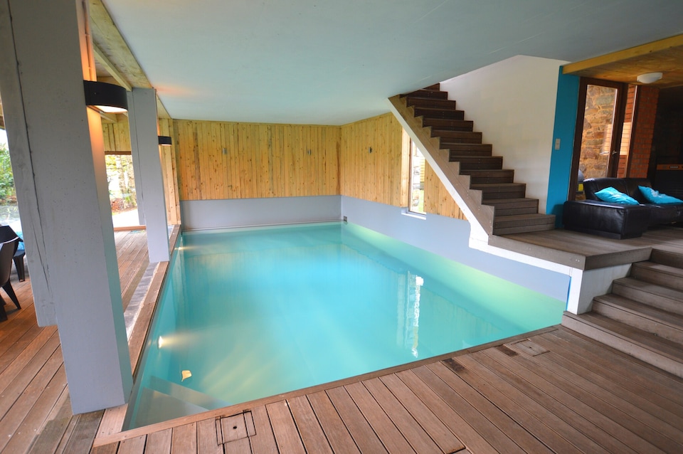Casa rural rústica con piscina, Waimes
