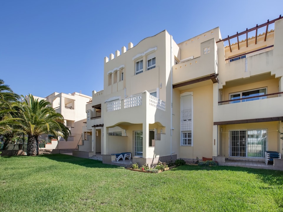 Villa in Spain with Private Pool, Roquetas de Mar
