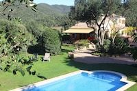 Villa in Calonge mit Pool am Strand