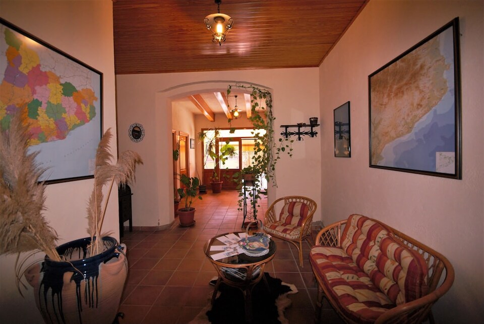 Cottage in Vila-sacra near Beaches and Aquabrava, Vila-sacra