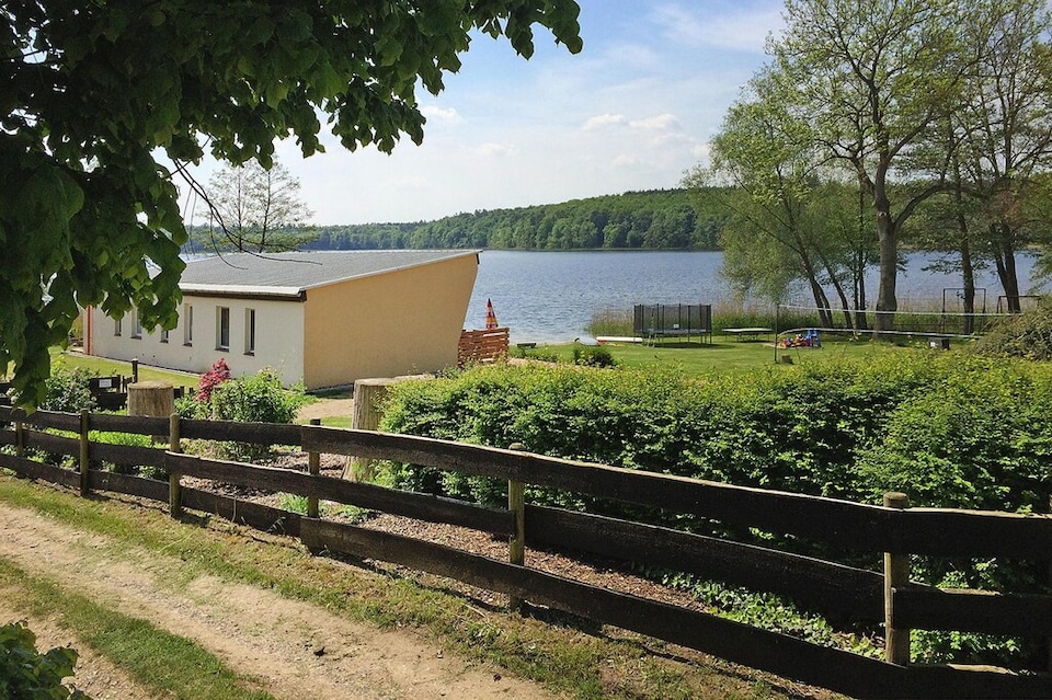 Bungalow en Lago Groß Labenz con vistas, Warin