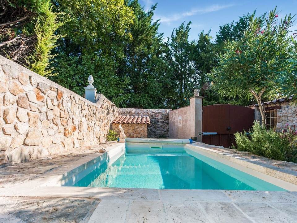 Vakantiehuis in Lorgues met zwembad en terras, Lorgues
