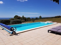 Villa Retreat con piscina y mascotas