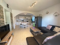 Ferienhaus in Lisicic mit Pool