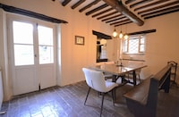 Spacious Tuscan Villa