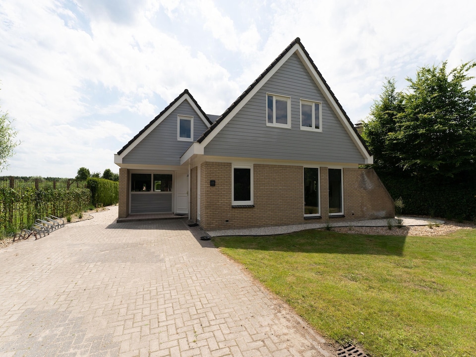 Villa in Zeewolde near Horsterwold Forest, Zeewolde