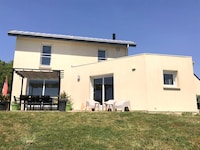 Villa in Crozon met Zeezicht & Strand