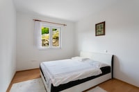 Huis nabij het Rode Meer in Ricice
