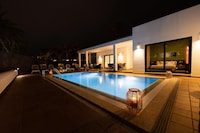 Piscina privada en Playa Blanca