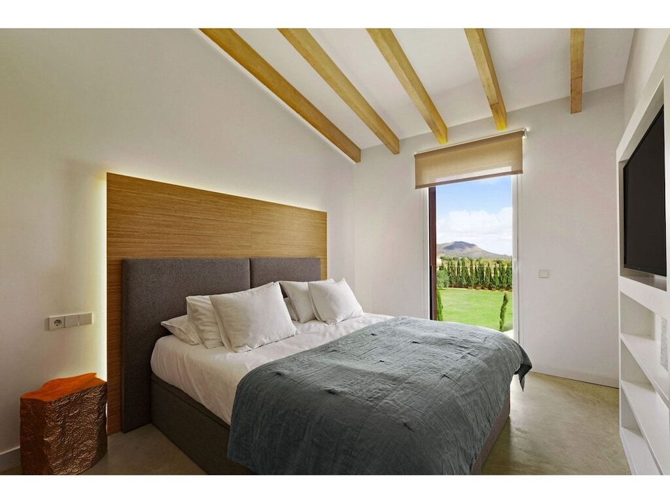 Country House in Mallorca with Pool and BBQ, Inca