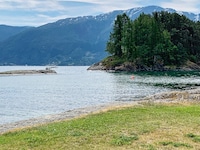 Seaside Serenity in Hardangerfjord-By Traum