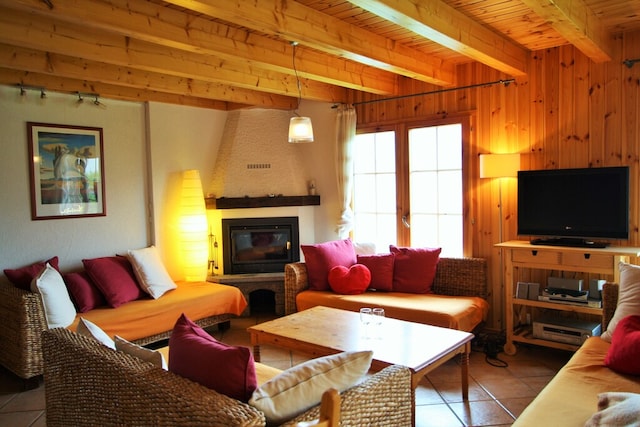 Chalet in Rhonedal bij Skilift, Hérémence