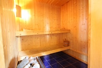 Chalet in Rhonedal bij Skilift