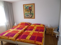 Wohnung in Segnas mit grünen Wiesen