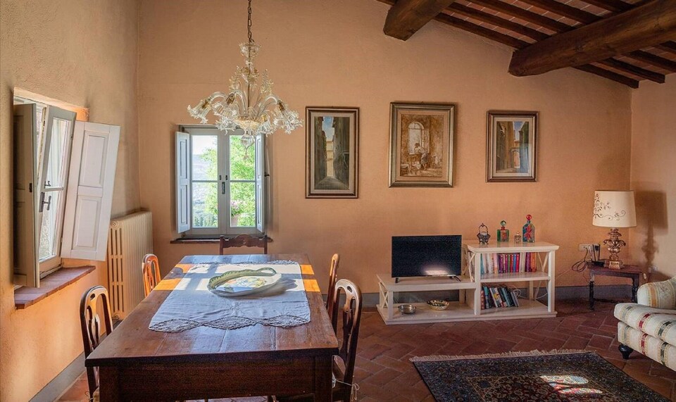 Villa in Montelupo with Private Pool, Montelupo Fiorentino