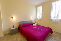 Villa in Trarego mit Pool & Sauna