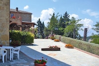 Apartamento cerca de Volterra vistas
