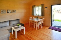 Cottage in Jarosławiec near Heated Pool