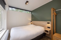 Bungalow in De Peel by Forest Retreat