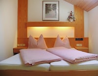 Chalet in Dienten nahe Skipisten & Wellness
