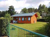 Casa sul lago Rosnowskie con terrazza