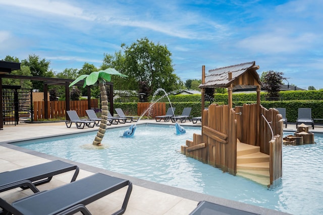 Chalet am Teich im Ferienpark Eindhoven