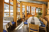 Apartment in Huben near Ski Slopes
